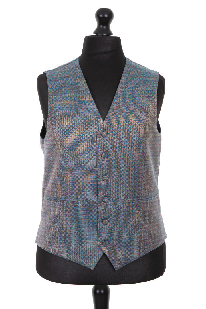 Classic style waistcoat in blue. Father of the groom outfit.