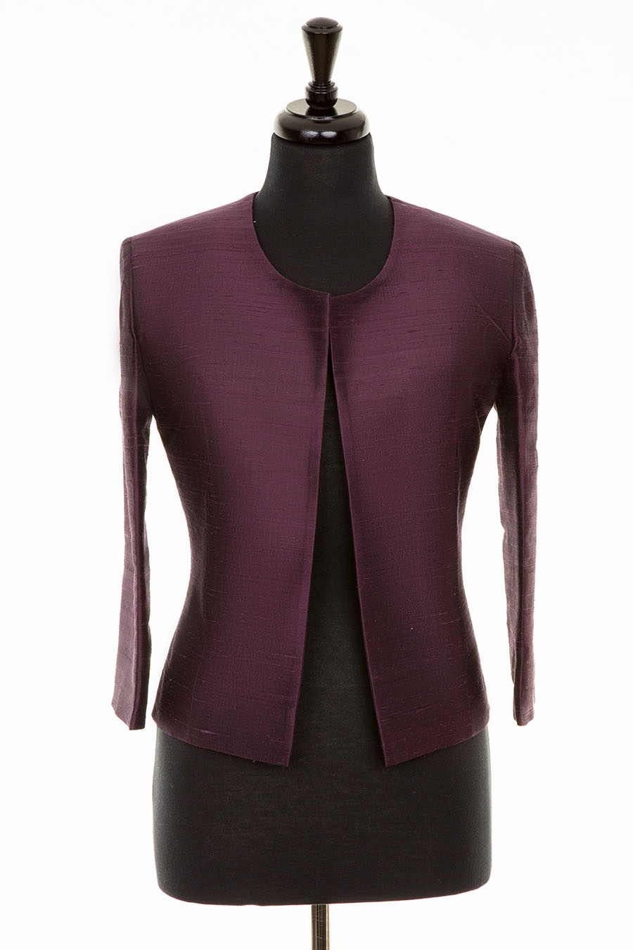 Short Chanel style jacket in Aubergine. Very smart jacket made out of silk.