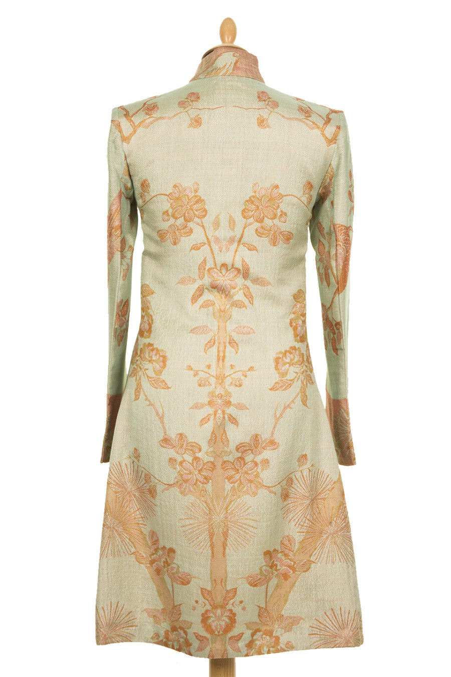 Shibumi cashmere coat for women. Floral pattern.