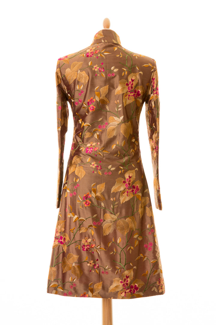 Floral coat in brown. Women's nehru collar coat.