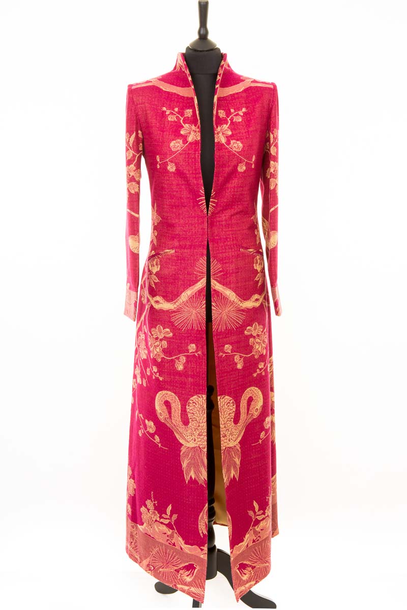 long coat, closed at the front