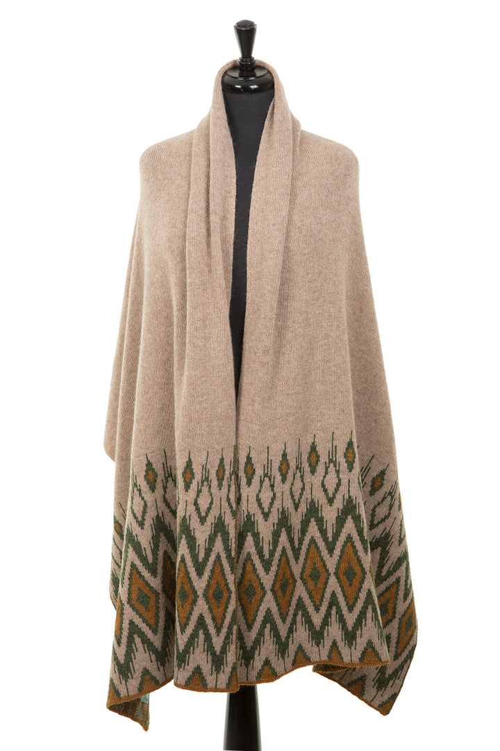 Aztec alpaca shawl in beige.