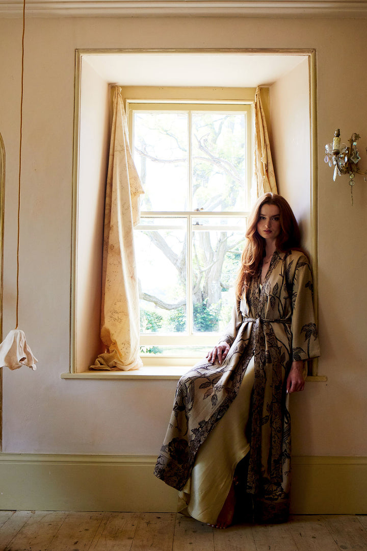 Reversible Dressing Gown in Porcini
