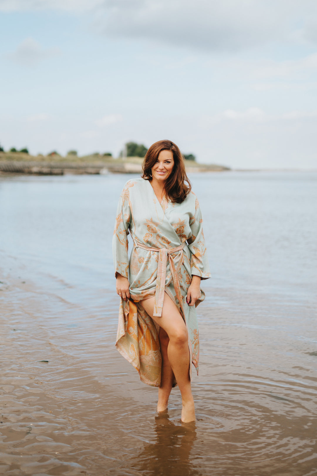 Reversible Dressing Gown in Eggshell - Floral Dressing Gown Shibumi Reversible Dressing Gown in Eggshell - Floral Dressing Gown Shibumi