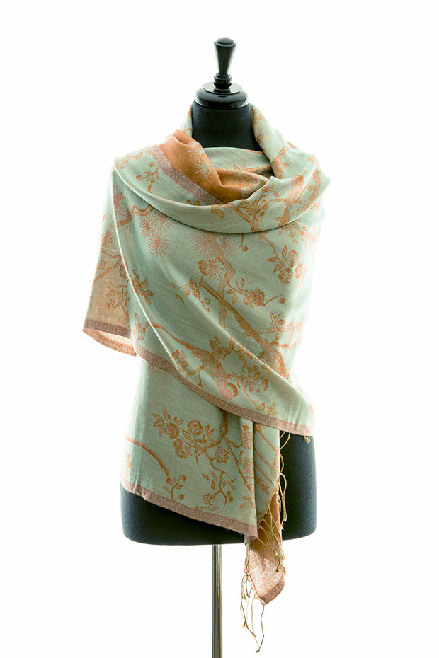 cashmere scarf in light green