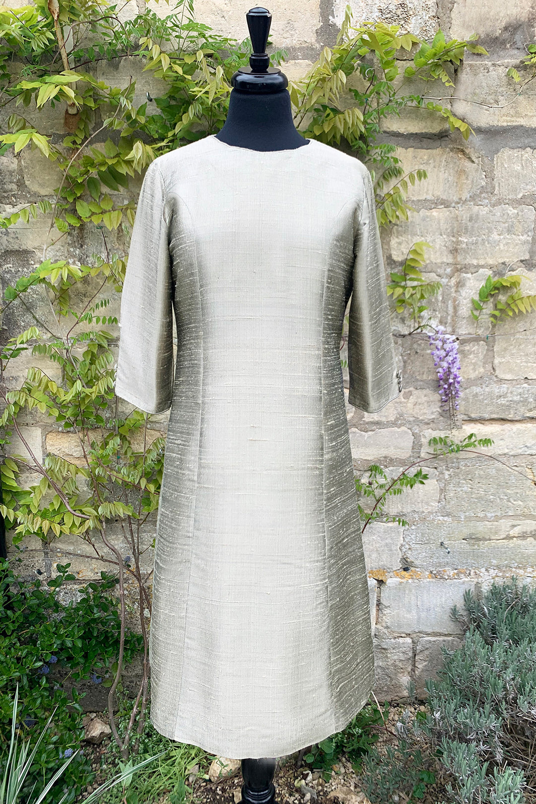 ladies-pale-gold-silver-raw-silk-aline-shift-dress-long-sleeves-mother-of-the-bride-outfit-wedding-guest-party-dress-sample-sale