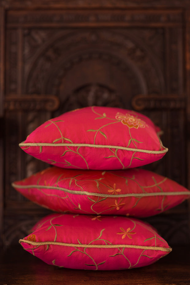 Small Silk Cushion in Schiaparelli Pink