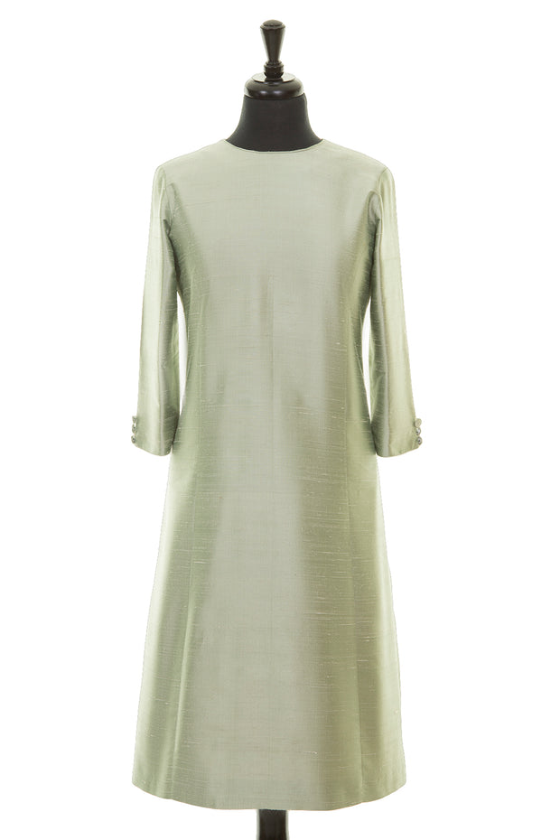 pale green raw silk a-line shift dress, summer wedding guest outfit, plus size mother of the bride outfit, best ascot outfits